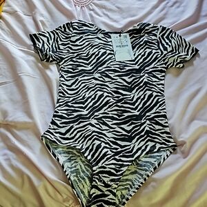 Zara, Girl bodysuit, size 10, zebra print (black and white)